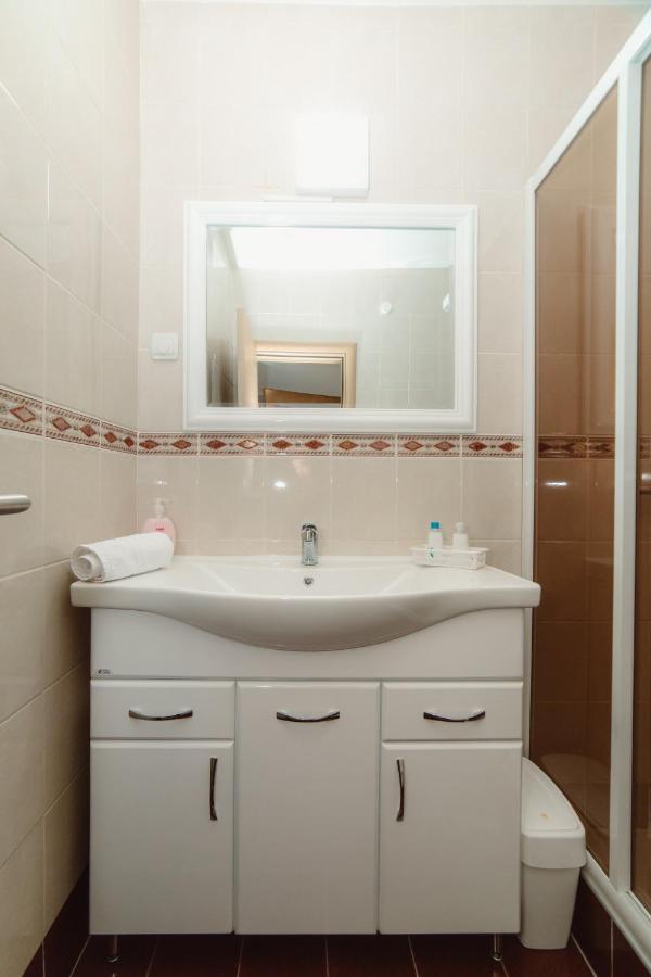 Duga Apartmani Крагуєваць Екстер'єр фото